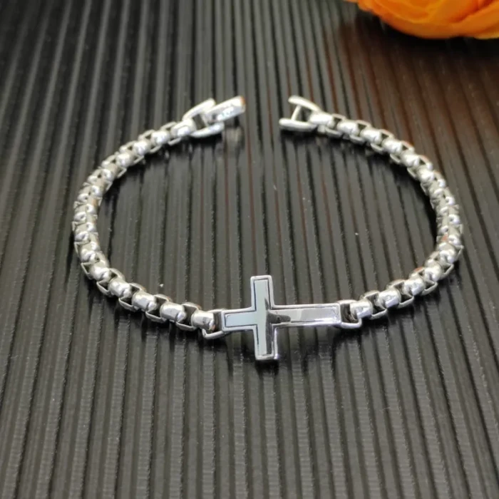 David Yurman 5mm Box Chain Cross Bracelet