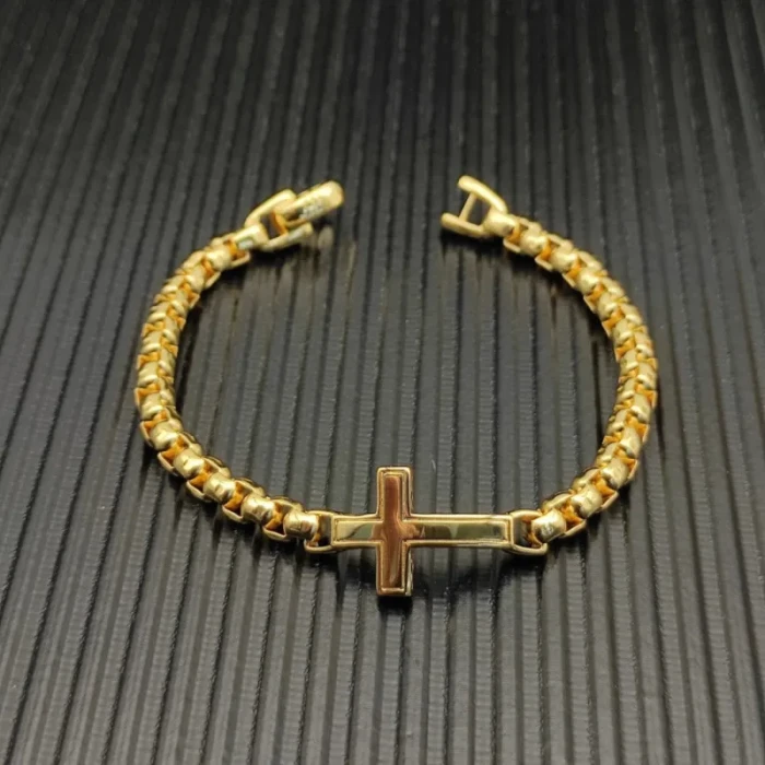 David Yurman Gold 5mm Box Chain Cross Bracelet