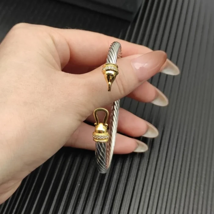 David Yurman 5mm Gold Pavé Hook Head Bracelet