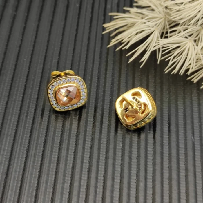 David Yurman 7mm Gold Square Champagne Diamond Stud Earrings