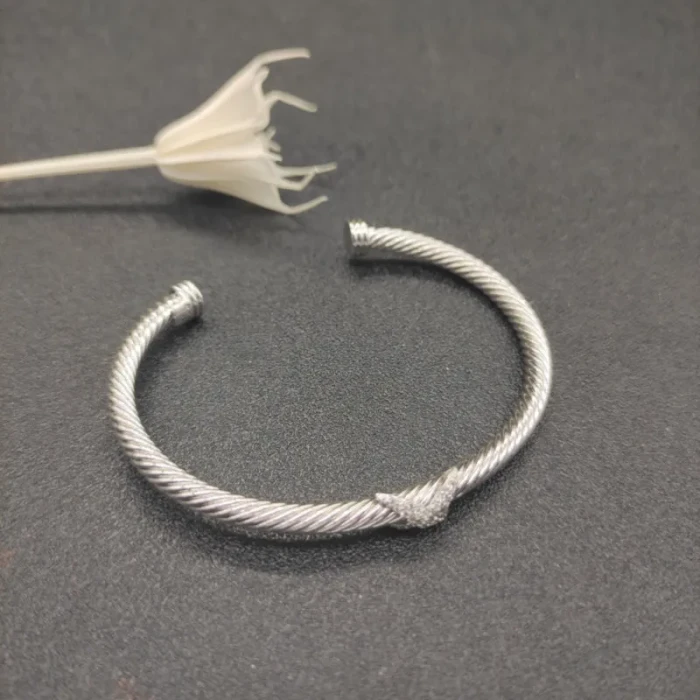 David Yurman 4mm Silver Pavé Diamond Single X Cable Bracelet