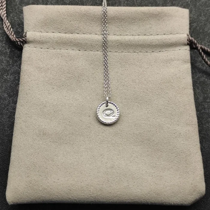 David Yurman Gold Diamond Initial Q Disc Pendant Necklace