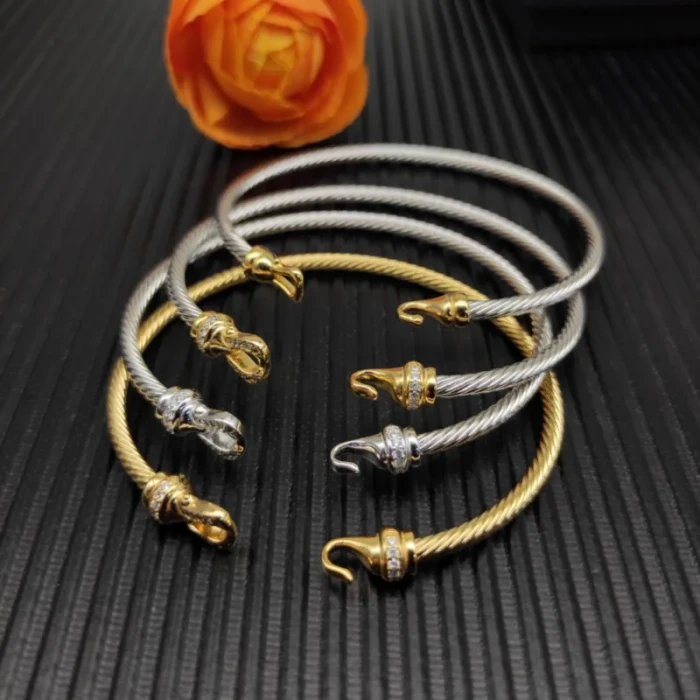 David Yurman Gold 3mm Pavé Hook-End Bangle Bracelet