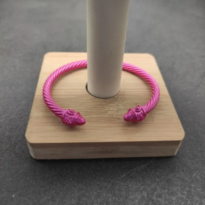 David Yurman 5mm Rose Red Colorful Enamel Cuff Bracelet, Fits Wrist Size 16cm - 20cm