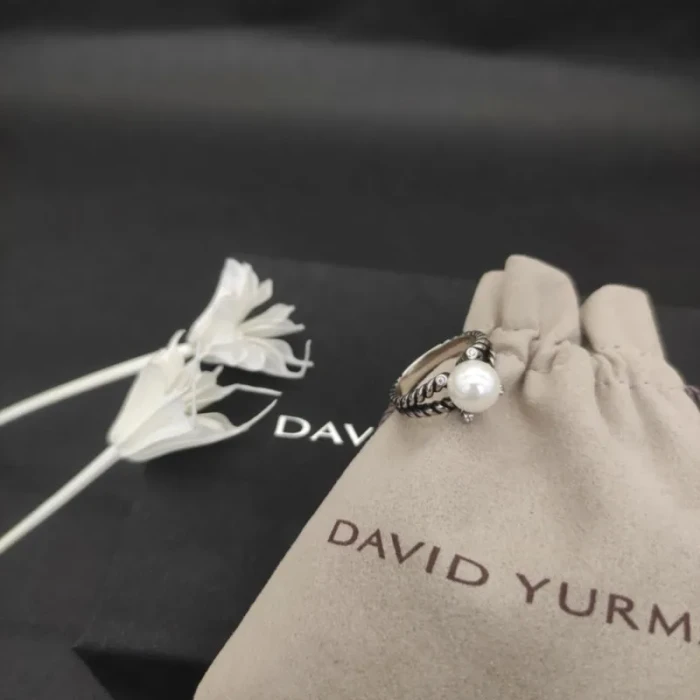 David Yurman Four-Prong Pearl Ring