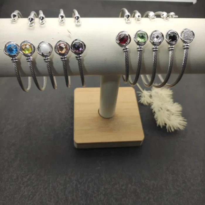 David Yurman 3mm Cable Classic Four-Point White Agate Diamond Cuff Bracele