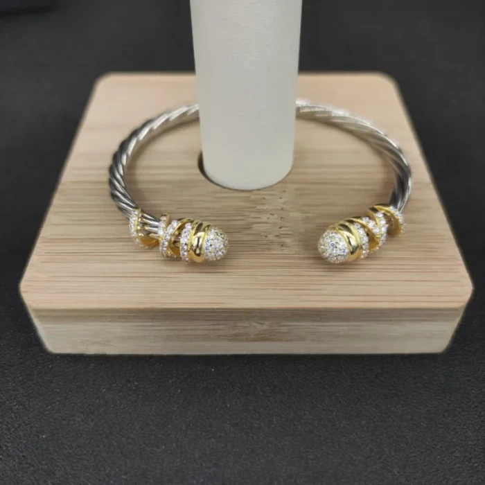 David Yurman 4mm Twisted Cable Pavé Diamond Cuff Bracelet