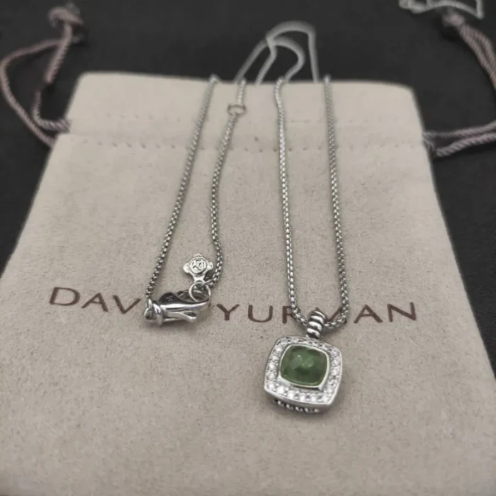 David Yurman 7mm Cushion-Cut Center Stone Necklace Green Diamond