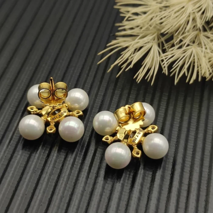 David Yurman 16.5mm Gold Pyramid Pearl Stud Earrings