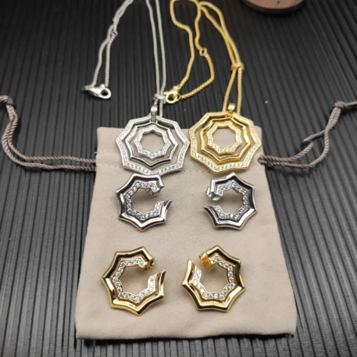 David Yurman Gold 27×8.5mm Serrated Stacked Earrings
