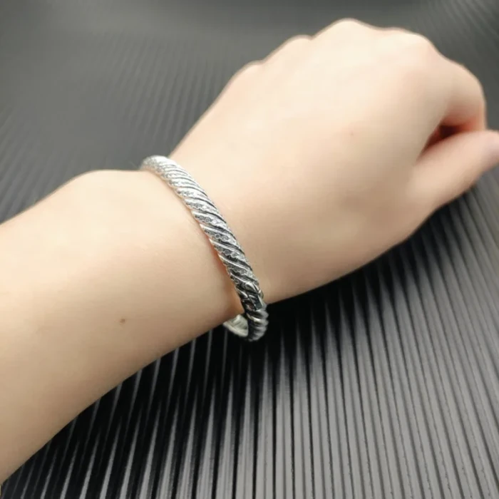 David Yurman Silver-Tone Diamond 6.2mm Sculpted Wave Cuff Bracelet