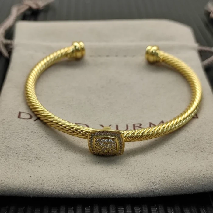 David Yurman Gold 4mm Pavé Cushion Cable Bracelet
