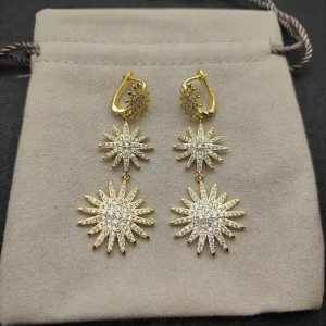 David Yurman Gold Triple Sunflower Earrings, 51mm Length