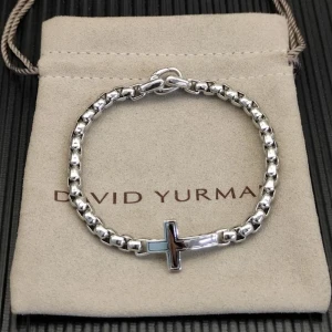 David Yurman 5mm Box Chain Cross Bracelet