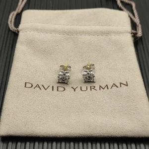 David Yurman 8mm Sterling Silver Pavé White Diamond Pyramid Stud Earrings